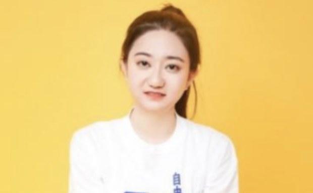 中国女权活动人士李翘楚在监管医院出现幻听 需长期服药