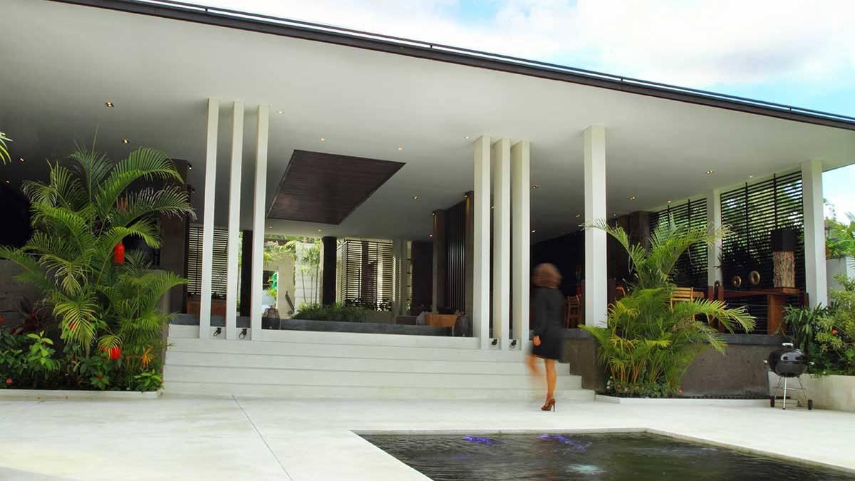 gambar rumah minimalis open plan ditambah pilar