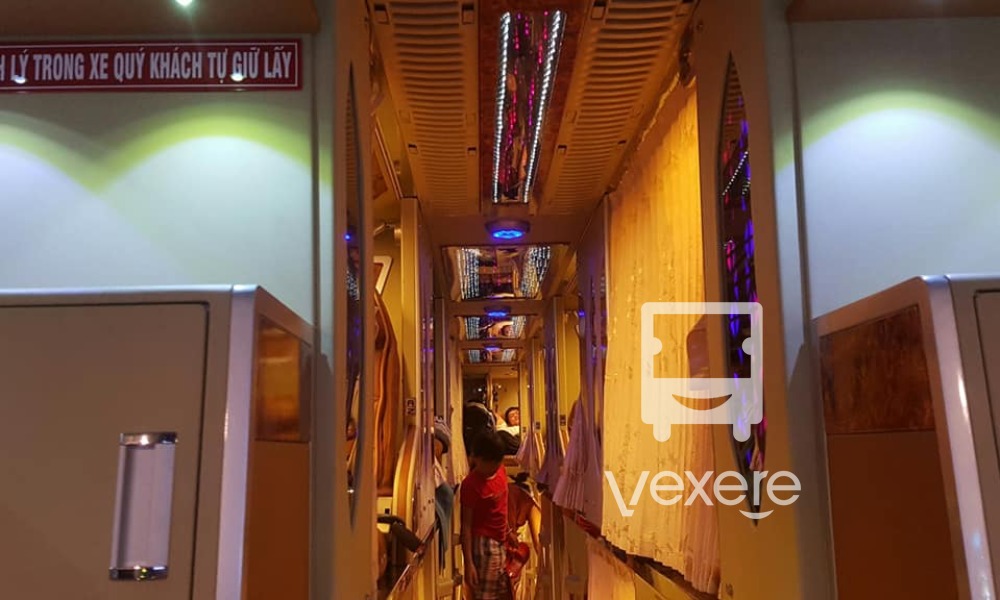 Nội thất xe Thiên Trung đi Hà Nội
