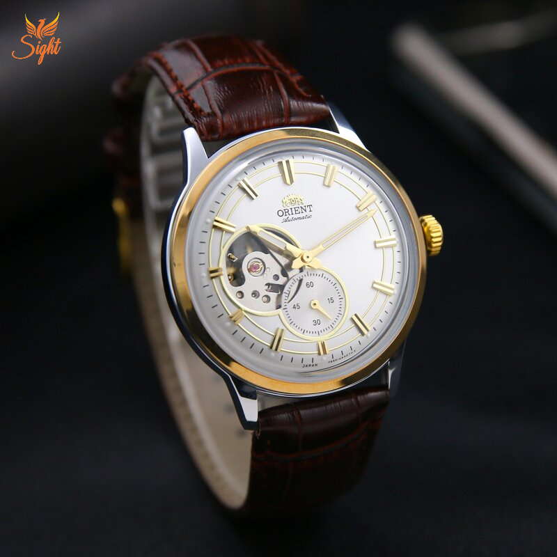 Đồng hồ Orient lộ cơ được thiết kế với sự tinh tế đến từng chi tiết nhỏ