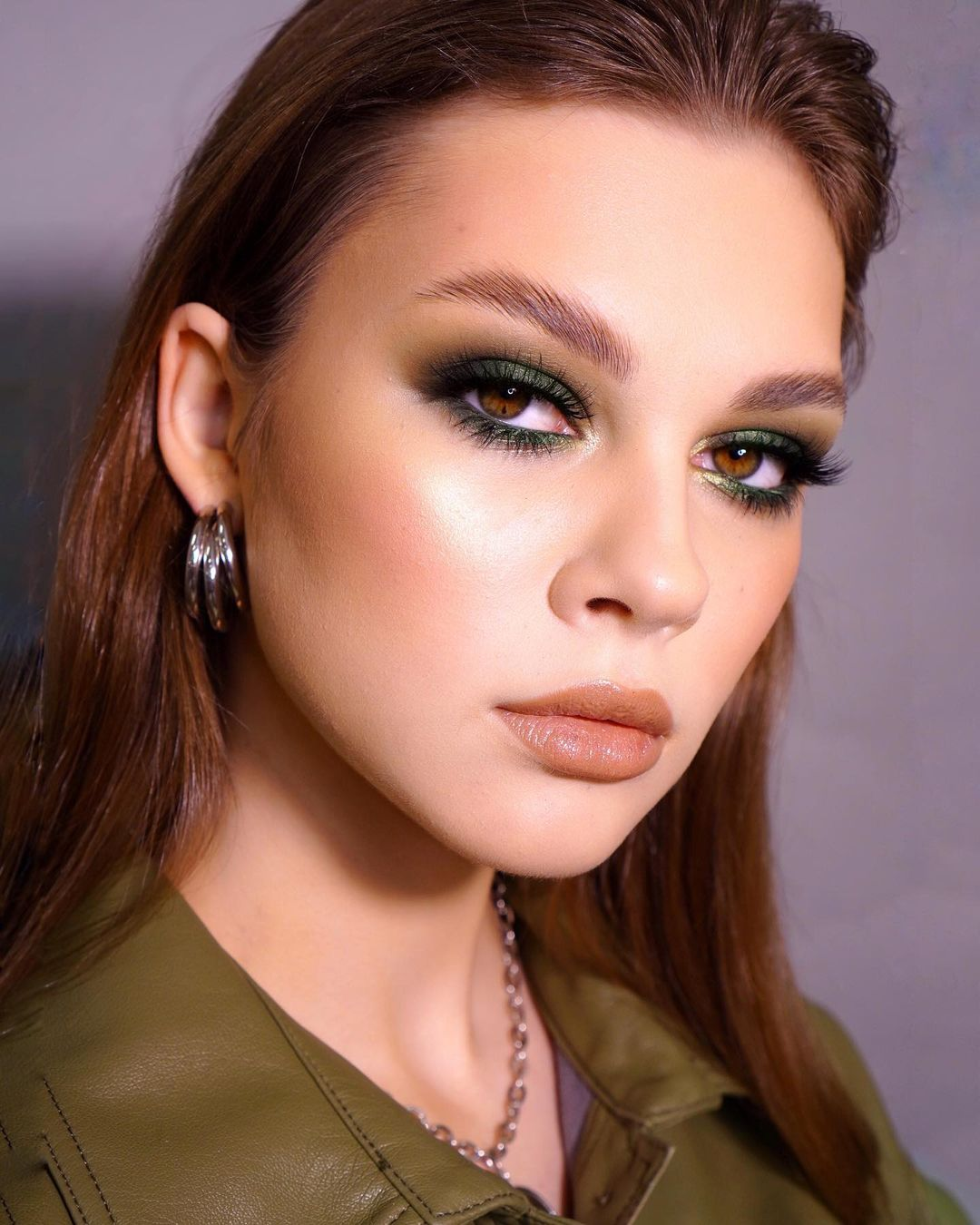 13 Green Eyeshadow Looks and How to Wear Them