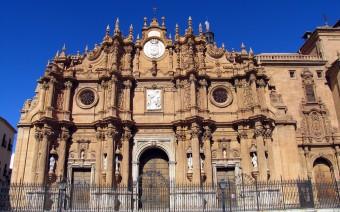 Resultado de imagen de imagenes catedral de guadix