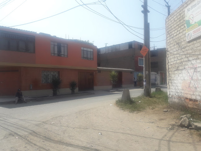 INVERSIONES KARMONT S.A.C - Tienda de muebles