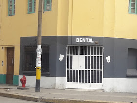Consultorio Odontológico 4 SMILE