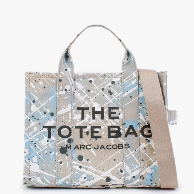 Everything You Need To Know About The Viral Marc Jacobs Tote Bag