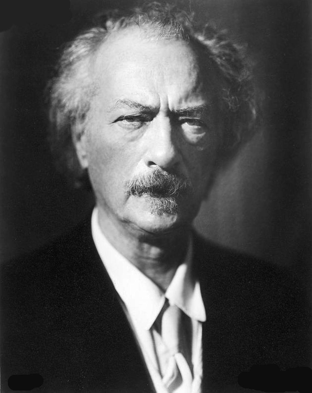 Paderewski%201.jpg