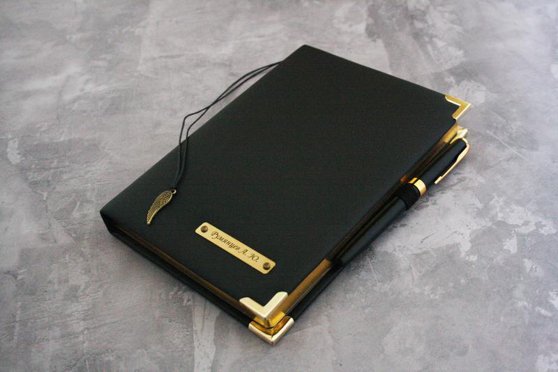 https://galore.com.ua/shop/category/office-supplies/stationery/ruchki
