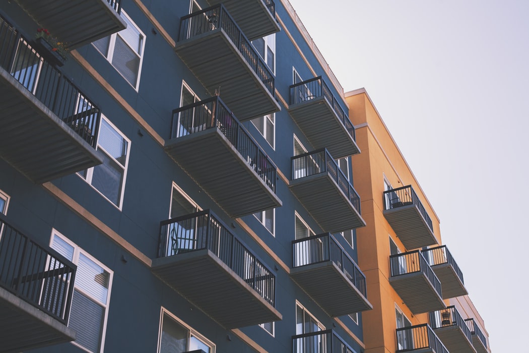 From high rises to smaller units, there are many apartment rental options in Alexandria, VA.