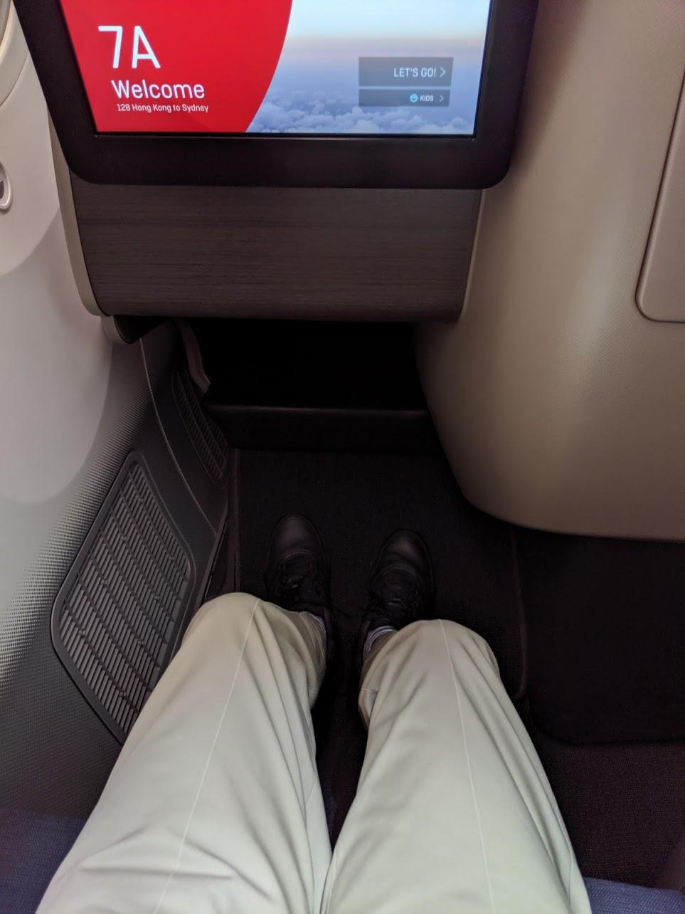 Qantas Business Class 787 7A Legroom