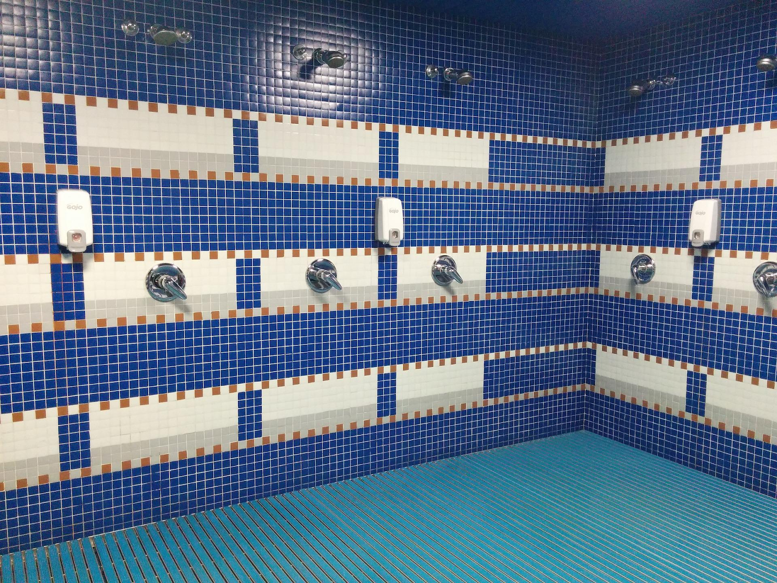 table shower room, thermal springs, remove dead skin cells