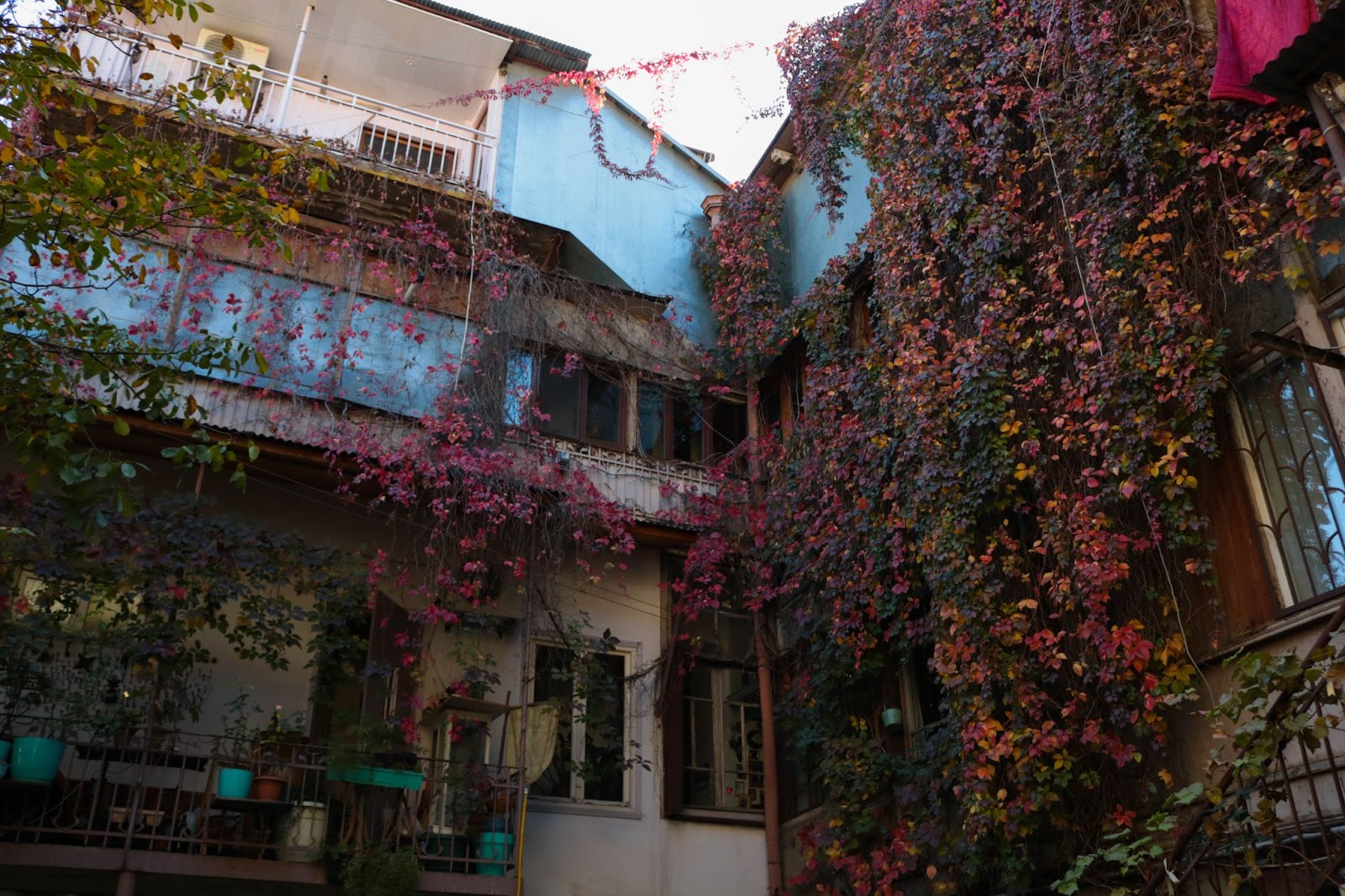 'Italian' courtyards of Tbilisi