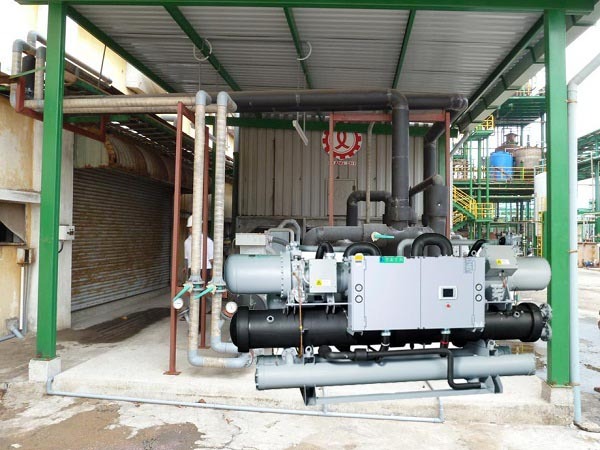 Máy chiller trong ngành sản xuất nhựa