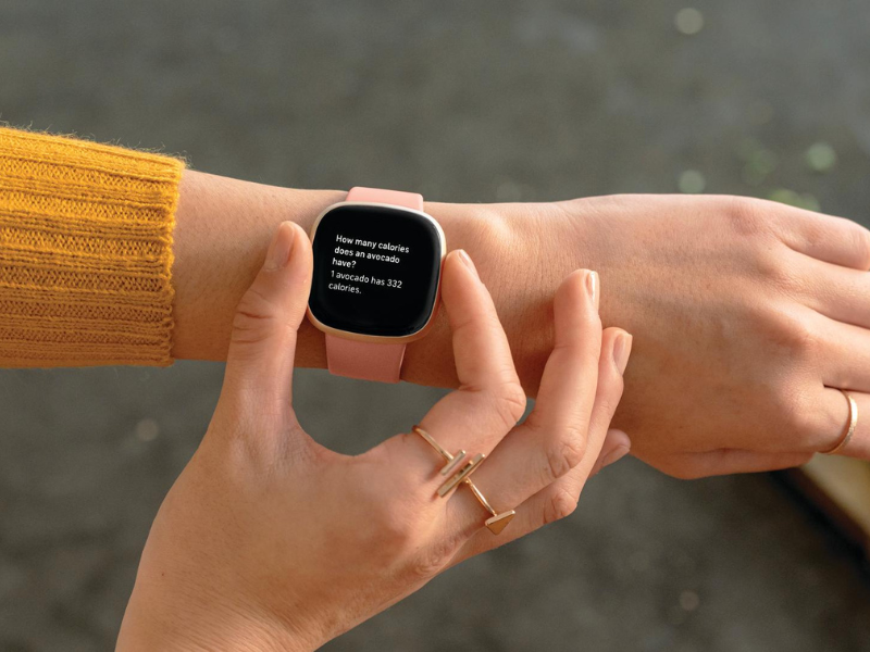 Nhiều người sử dụng smart watch như một món trang sức làm đẹp