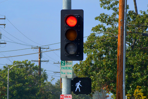 Example of a leading pedestrian interval (LPI) on a crosswalk signal.