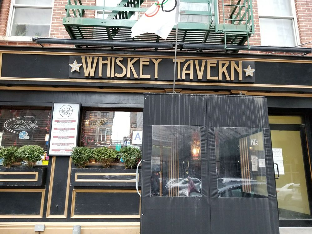 New-York-The-Whiskey-Tavern