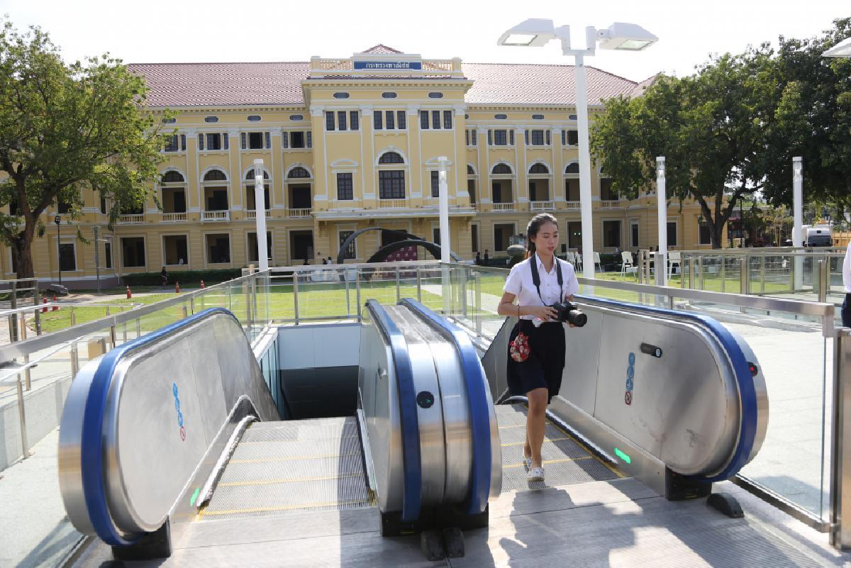 รู้ก่อนไป >>> "สถานีสนามไชย" MRT สายสีน้ำเงิน - สถานีสวยและอยู่ในทำเลท่องเที่ยวที่ดีที่สุด