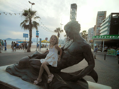 Восточное Средиземноморье в круизе MSC Preziosa, крипта Гауди, пляжи Бенидорма, июнь 2014