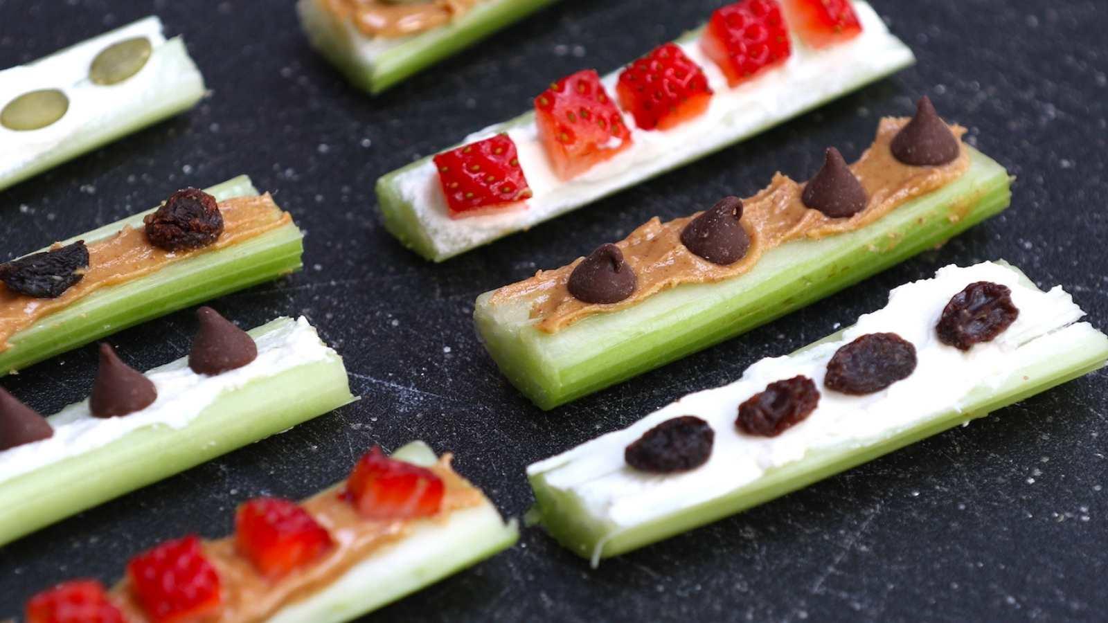 Easy Ants on a Log Recipe (Fun and Healthy Snack for Kids) - IzzyCooking