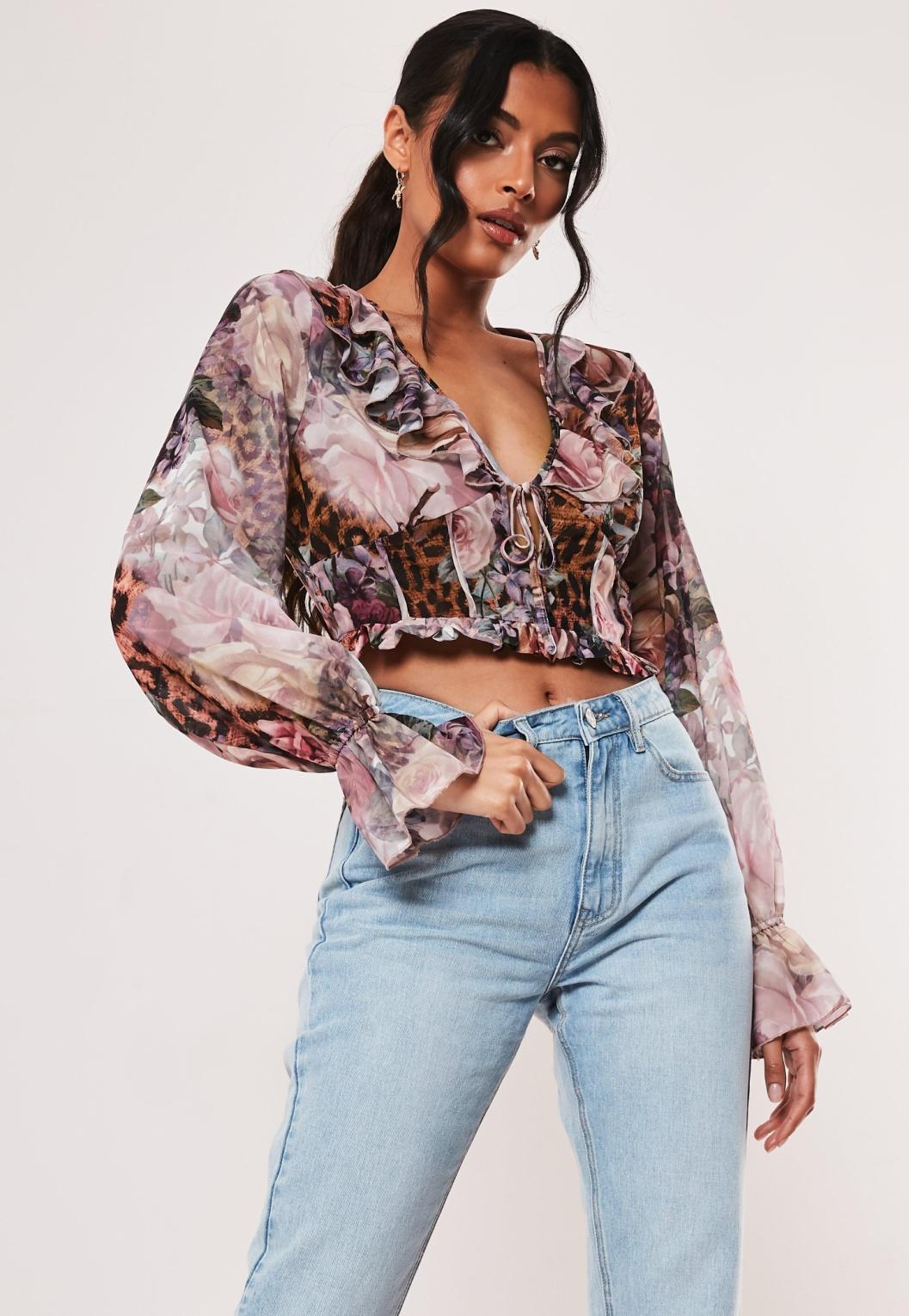 High Waisted Jeans With Crop Top