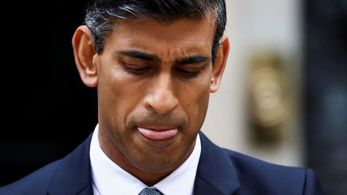 No fanfare for Rishi Sunak as his sombre speech will calm colleagues and  voters | Politics News | Sky News