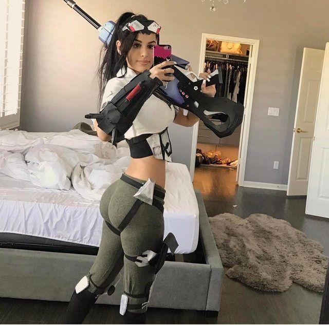Fans sssniperwolf only 17 Naked