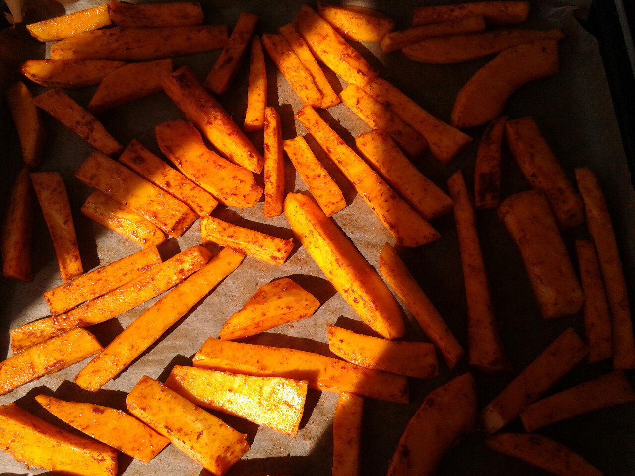 Oven-Baked Pumpkin Fries