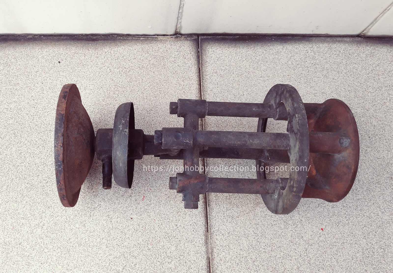 This is an old kerosene burner for a stove which was used back in the 70s