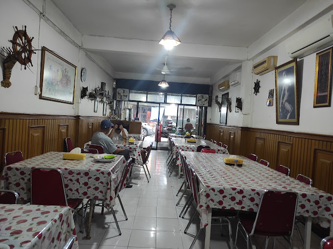 Restoran Simpang Enam