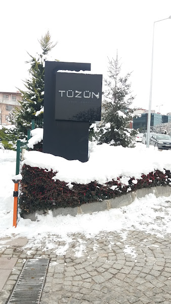 Tüzün Giyim Merkez