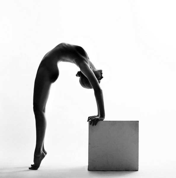 Nude Yoga Girl 7