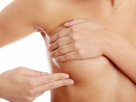 Hướng dẫn cách massage nâng ngực | Trung Tâm Thẩm Mỹ Iseul