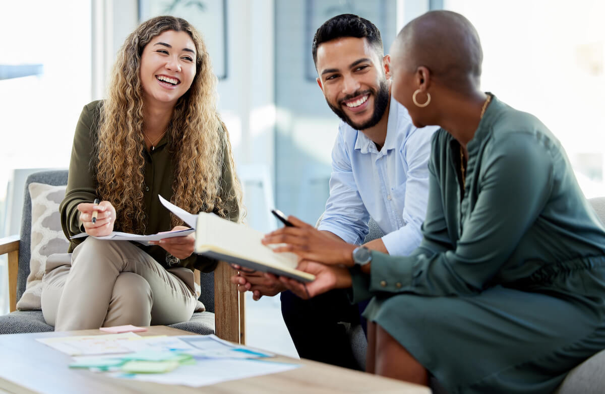 Healthcare HR: patients happily talking to each other