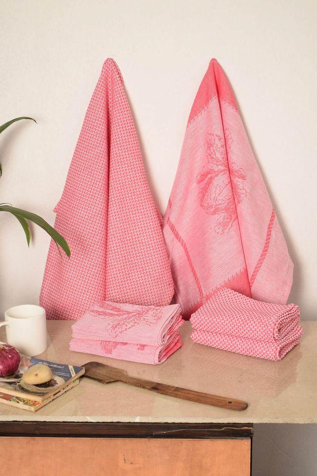 kitchen towels
