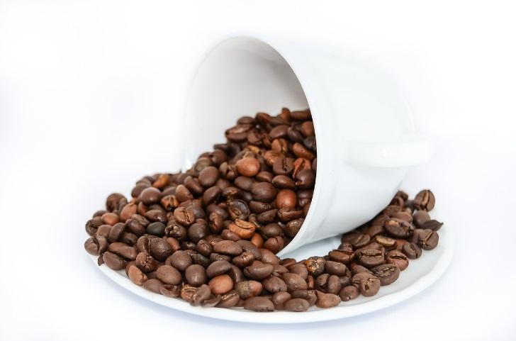 J:\A - MY PLR - PROD SITE\PLR PACKS IN PRGRS\COFFEE\IMAGES TO USE\a\coffee-beans-399466_1280.jpg