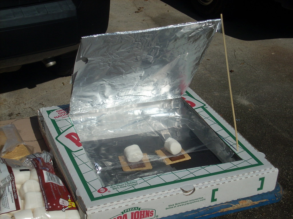 Practical and neat, a solar oven can be a very rewarding middle school science experiment