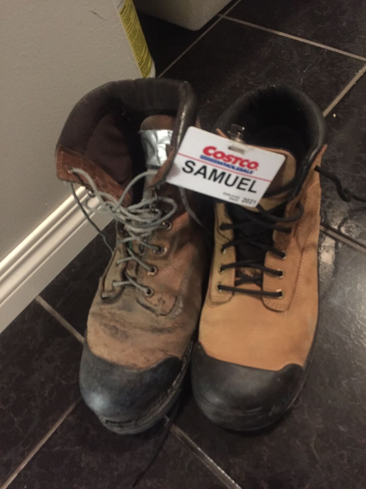 The previous pair of shoes (left) was in a way better than the new ones. It had better air circulation.