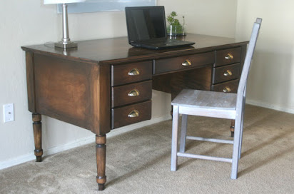 Printer S Keyhole Desk