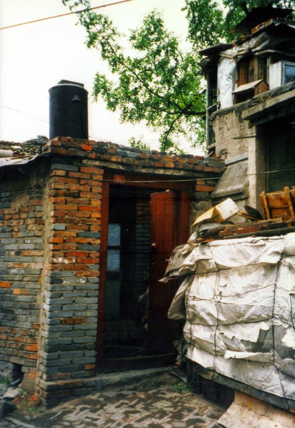 Neighborhood in the vicinity of Drum Tower