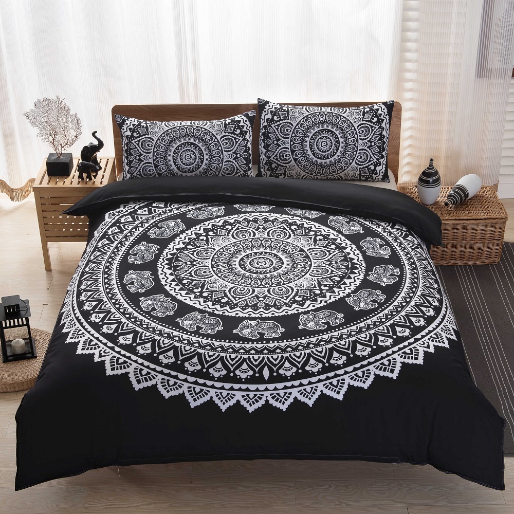 Drap giường màu đen họa tiết phong cách Bohemian 