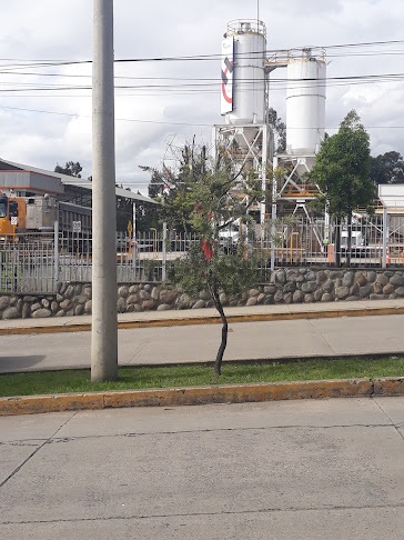 Holcim Ecuador - Planta de Concreto - Cuenca - Oficina de empresa