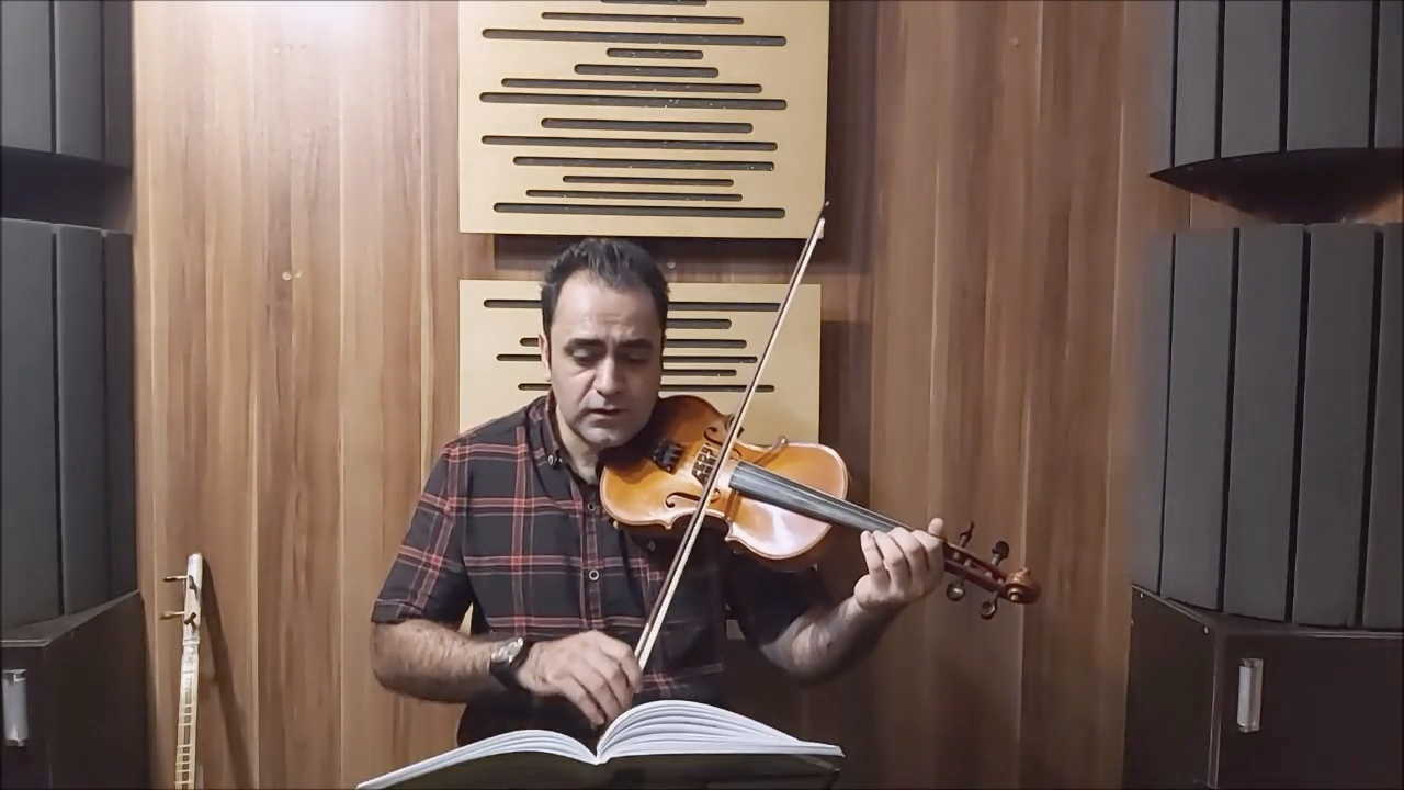 کی اشکاتو پاک می‌کنه ویولن