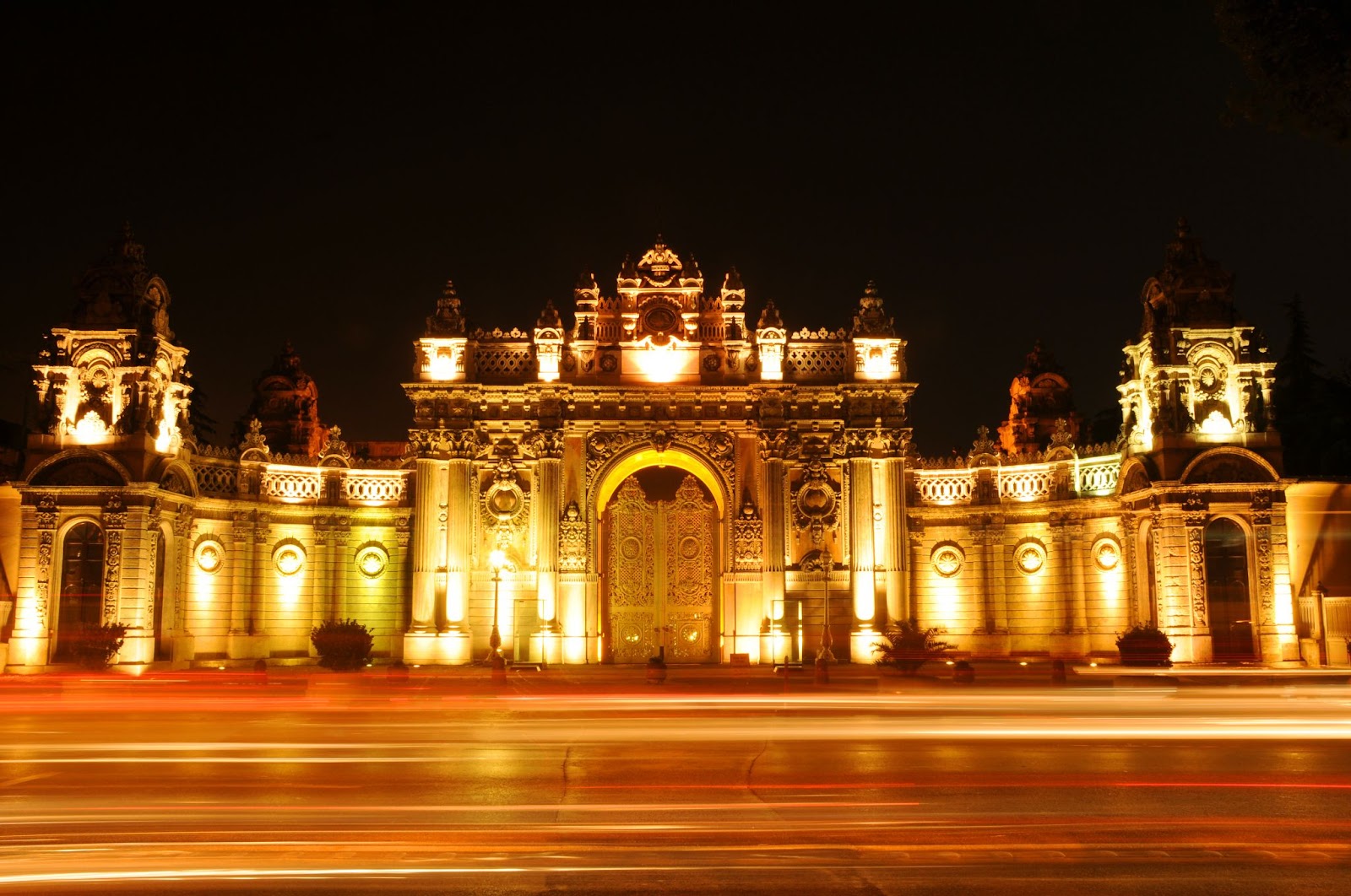 The entrance of Ottoman Empires Dolmabahce palace, Istanbul, Turkey. Best Tourist Attraction in Istanbul