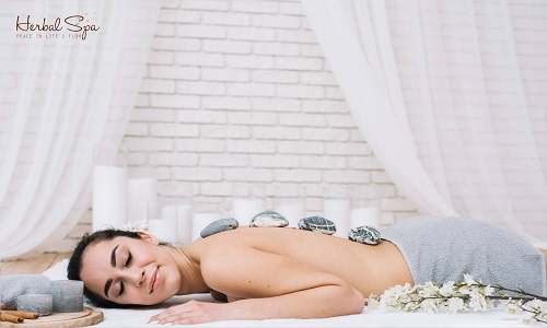 Massage body là liệu pháp thư giãn được nhiều người lựa chọn