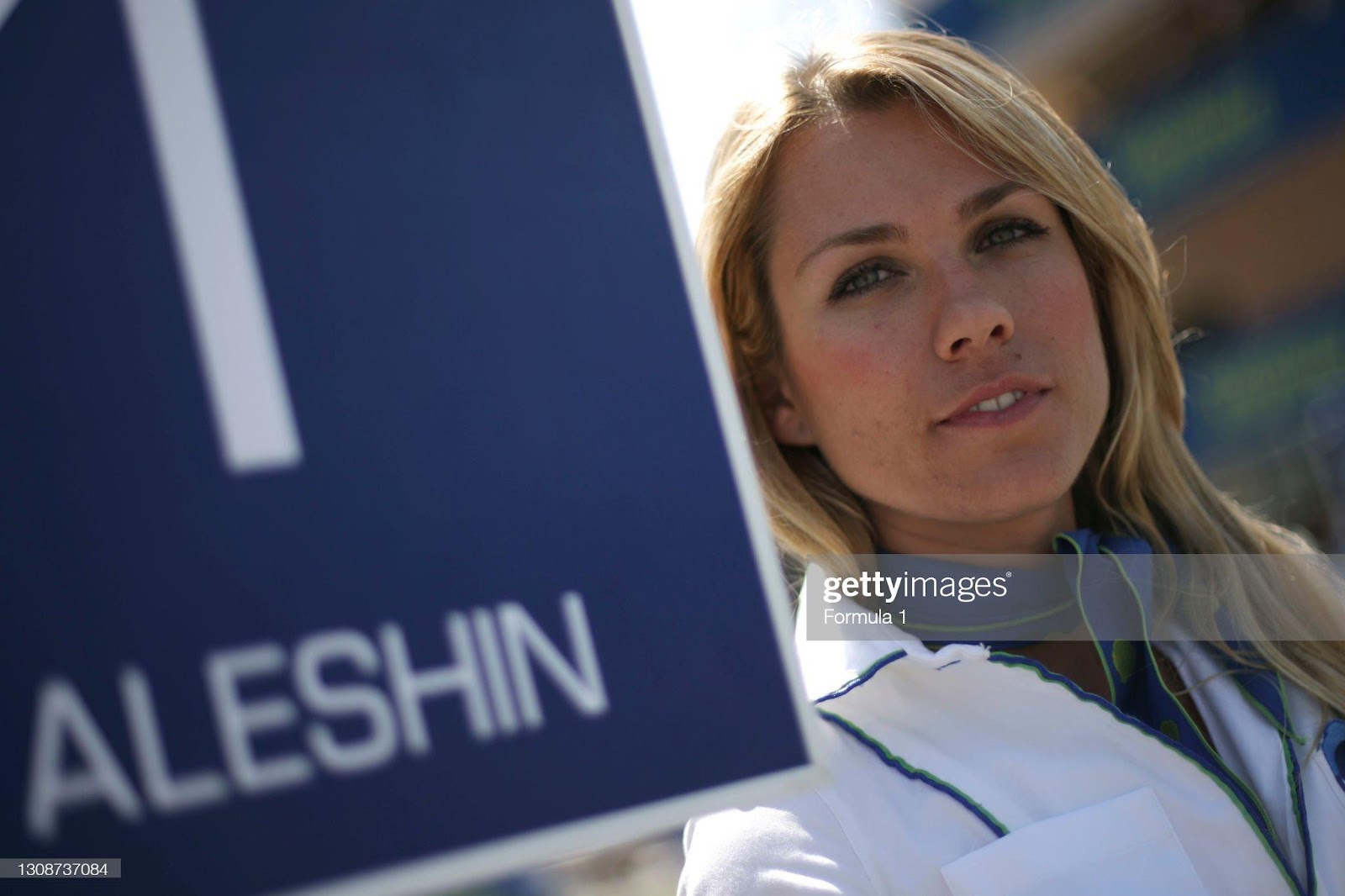 D:\Documenti\posts\posts\Women and motorsport\foto\Getty e altre\Barcelona\series-round-2-saturday-racebarcelona-spain-12th-may-2007-grid-girls-picture-id1308737084.jpg