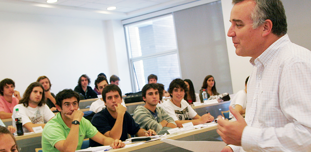 primiparos: Primer Día de Clase en la U