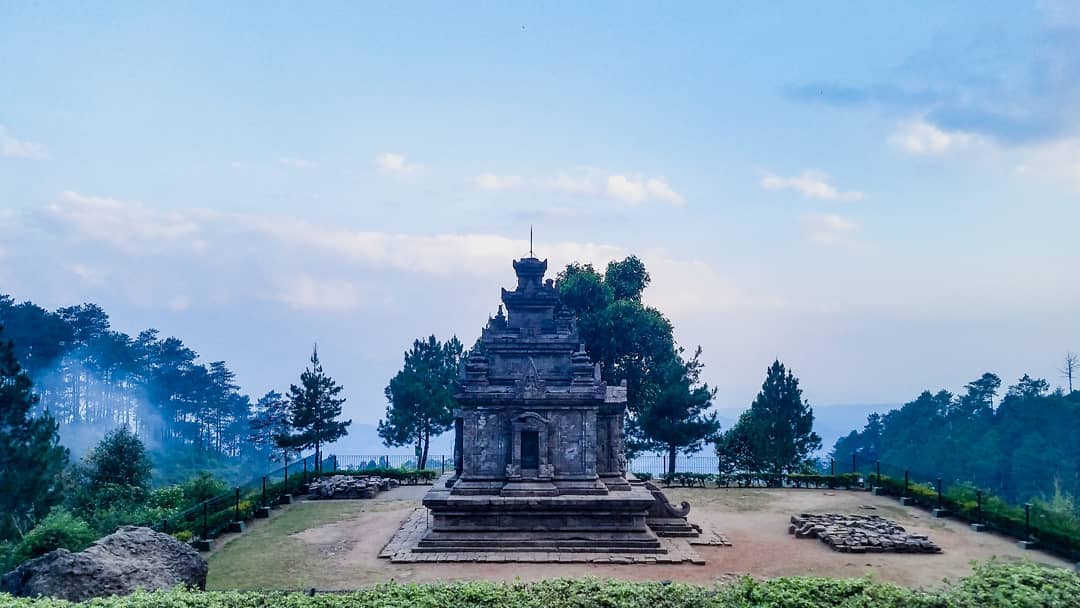 candi 2 gedong songo