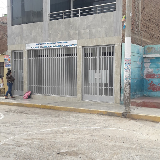 Institución Educativa Particular José Carlos Mariátegui