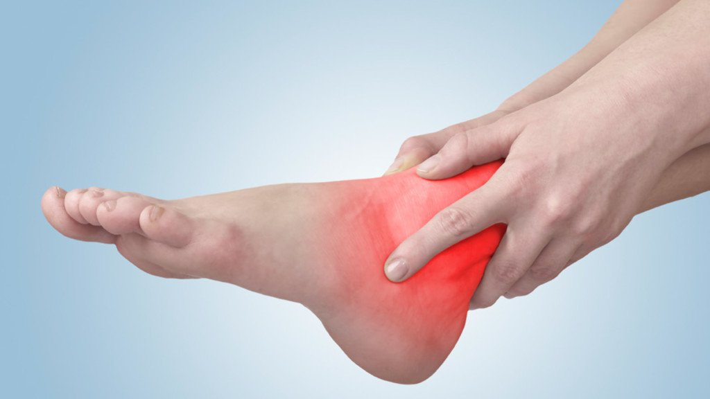 Nguyên nhân đau khớp cổ chân do viêm khớp cổ chân