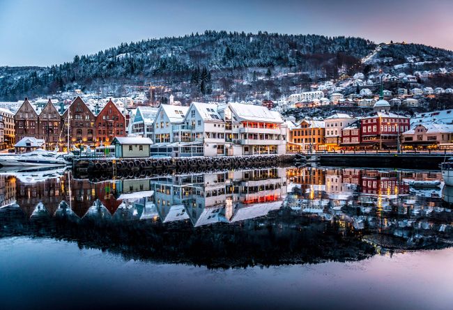 Wintry Bergen in evening light (Dreamstime)