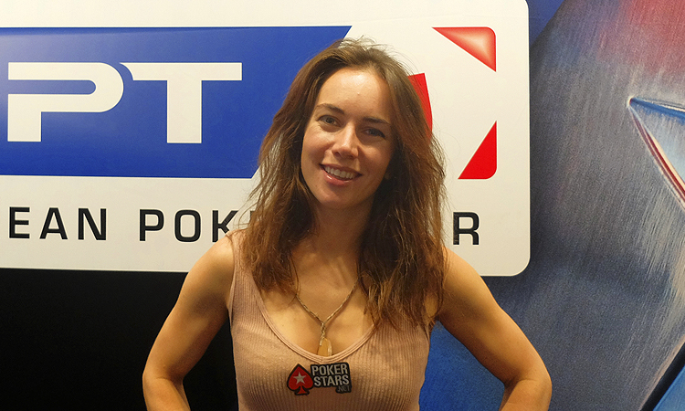 10 mulheres que não brincam em serviço no mundo do poker pro Liv